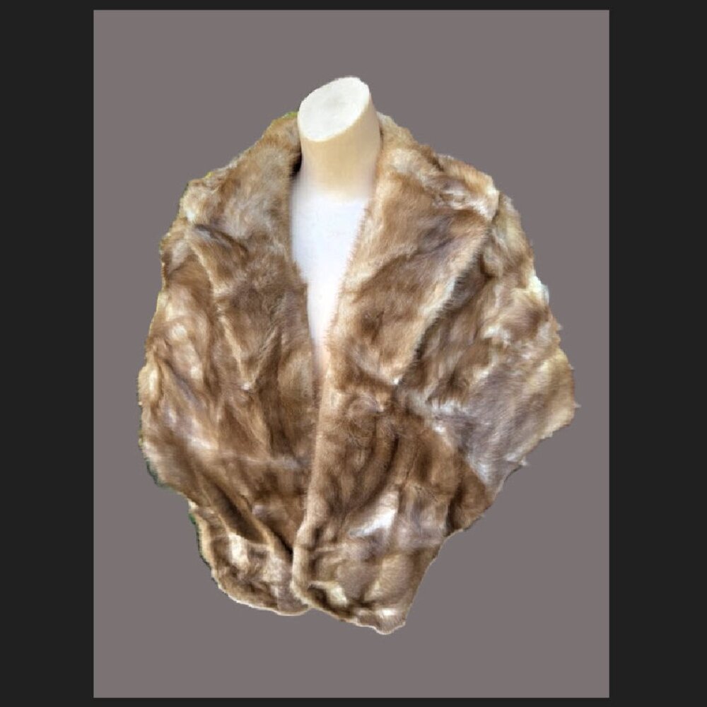VINTAGE Ladies Mink Stole Fur Cape Shaw Carmel Preowned